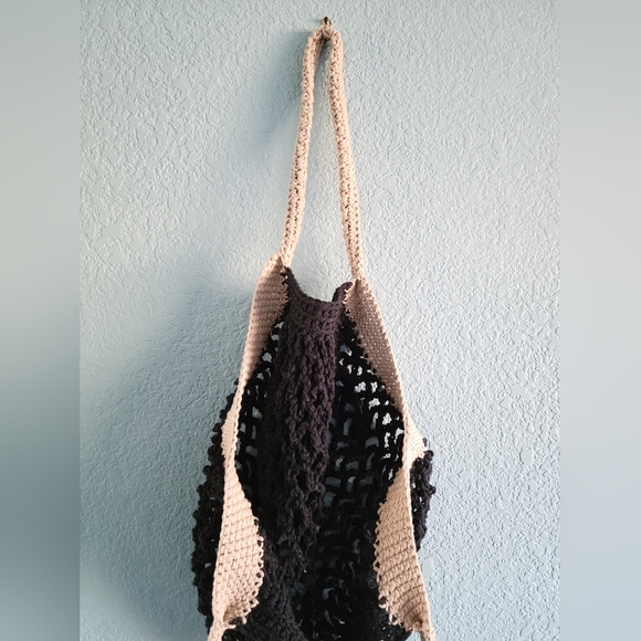 Crochet Farmers' Market Open-Weave Cotton Bag - Small, Black + Jute (Handmade) - Picture 5 of 8